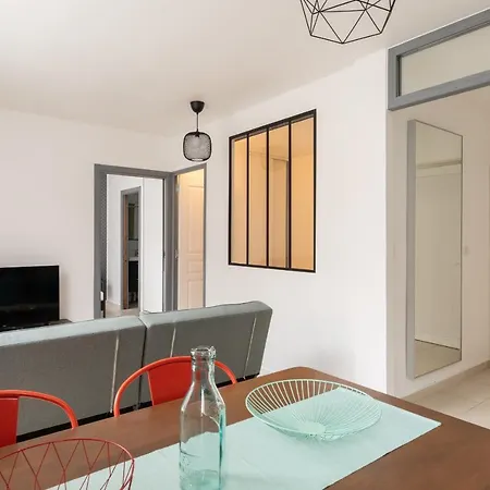 Dify Berlioz - Charpennes Appartement